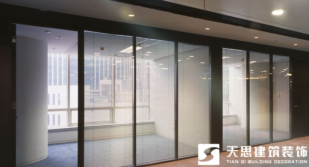 <a href=http://ifyao.cn/ target=_blank class=infotextkey>合肥辦公室裝修</a>玻璃